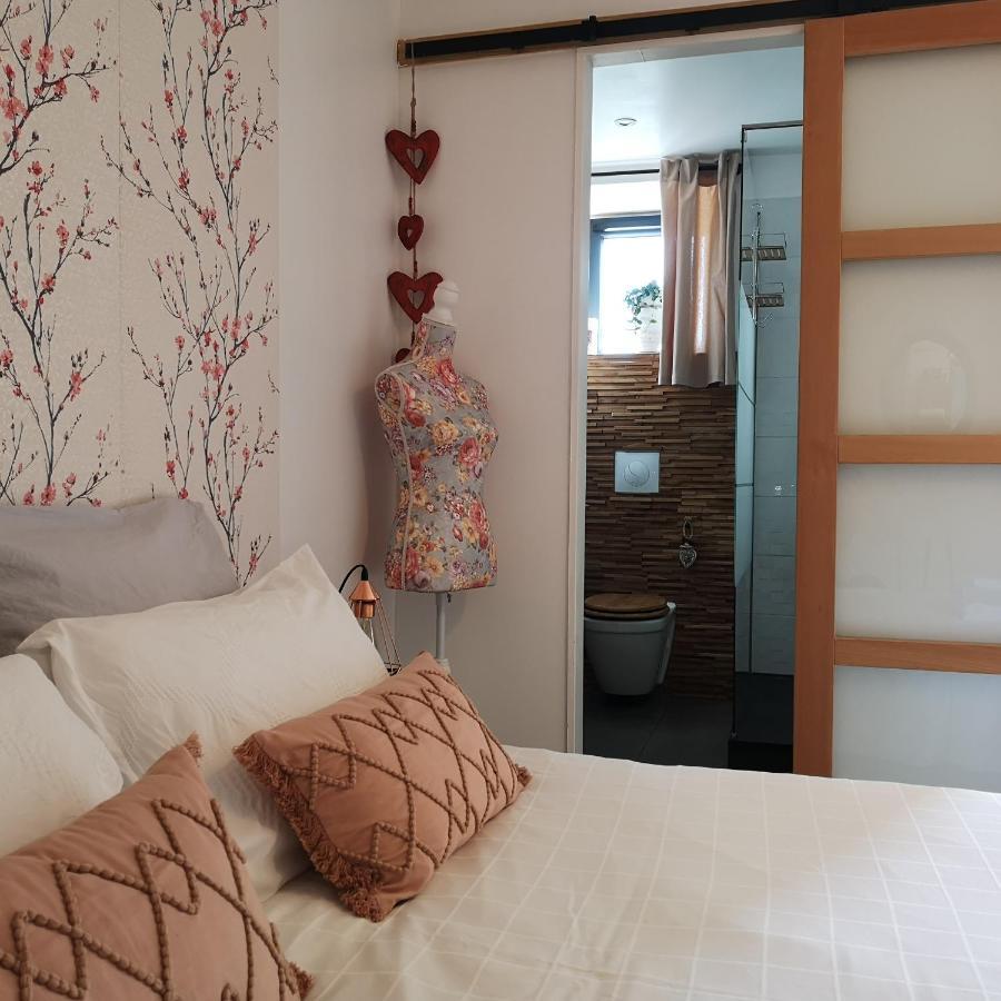 Au Gray Du Temps Suspendu Bed & Breakfast Pleslin-Trigavou Eksteriør bilde